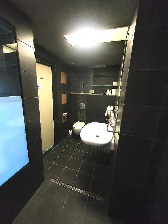 B&B De Limburgse Bergen Berg en Terblijt Frühstückspension